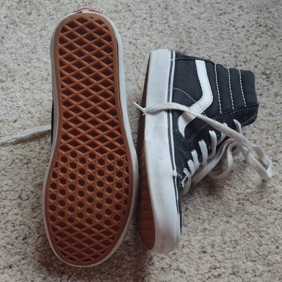 Vans Black High-Top Sneakers - Picture 4 of 9